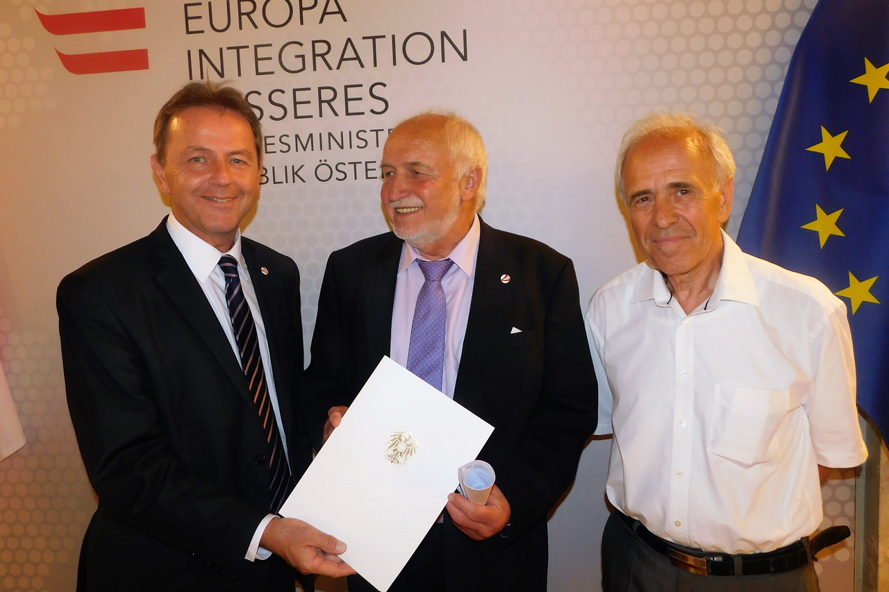 Austrijsko-hrvatsko društvo u Beču