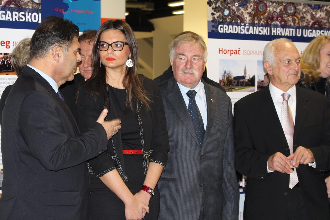 Gizdav sam da sam Hrvat
