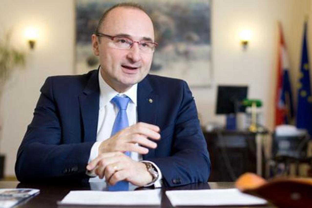 Gordan Grlić Radman