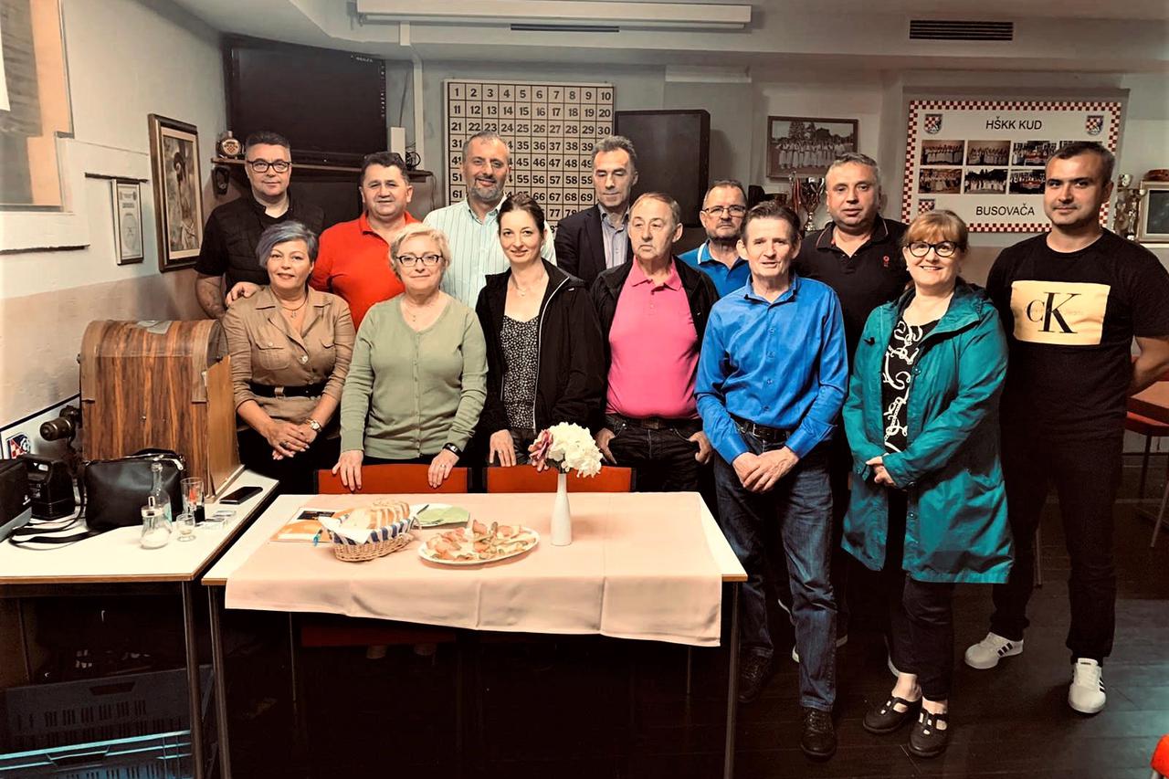 Predjseništvo i članovi AHZ-a