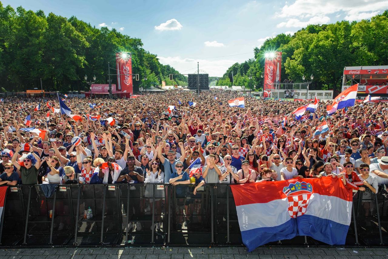 Berlin: Hrvatski navijači prate finalnu utakmicu Svjetskog prvenstva 2018.