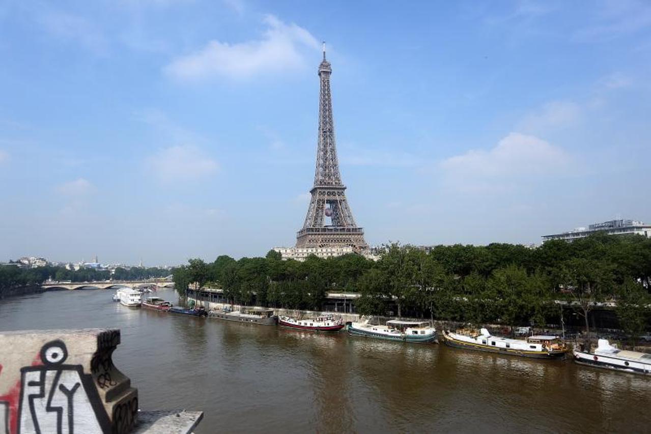 Pariz